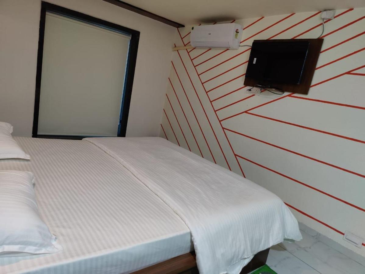 Hotel Sardar Rooms Garudeshwar Kültér fotó