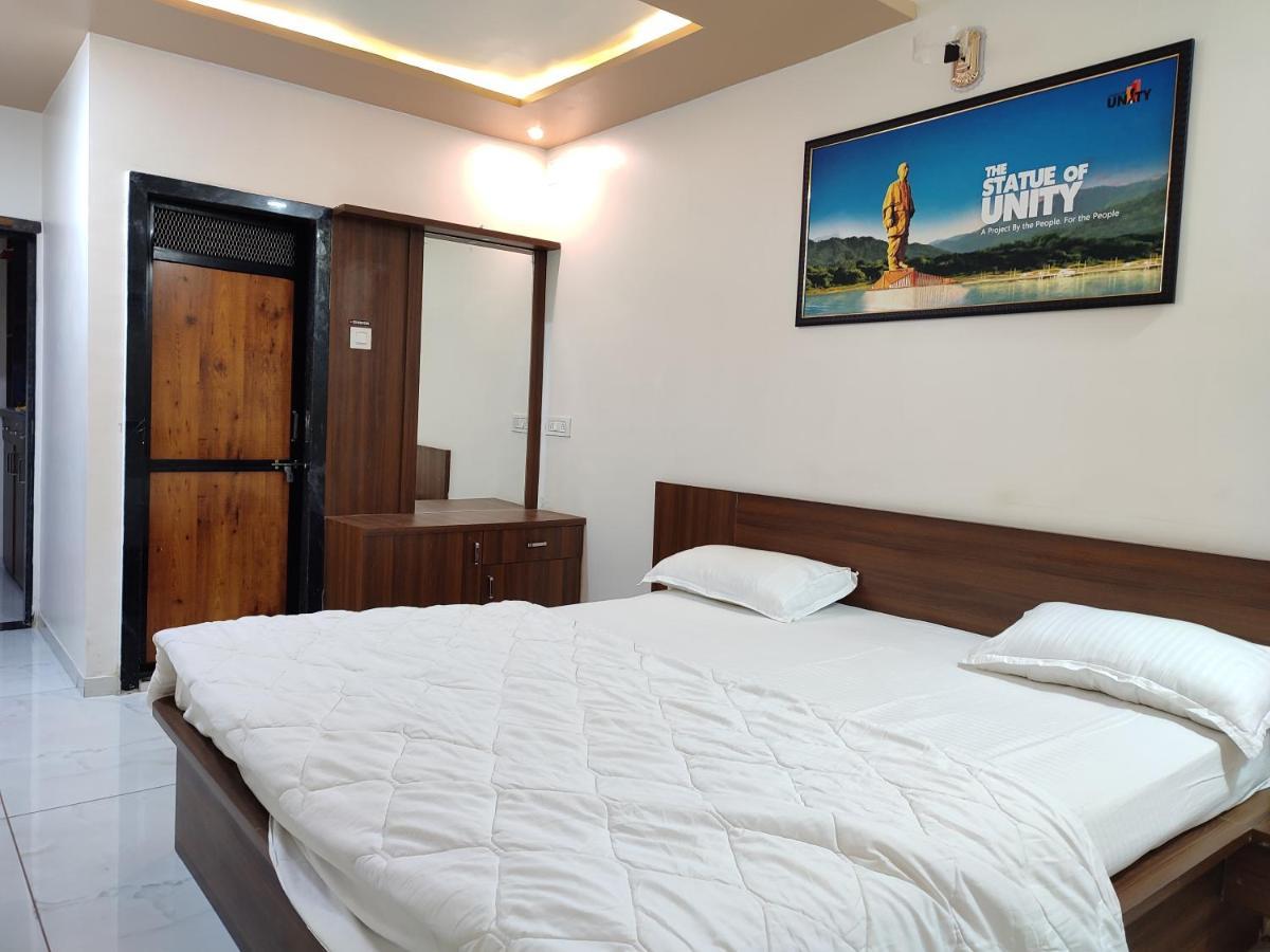 Hotel Sardar Rooms Garudeshwar Kültér fotó